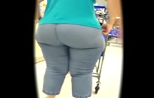 Slut with an enormous booty filmed